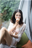 绝美白莲